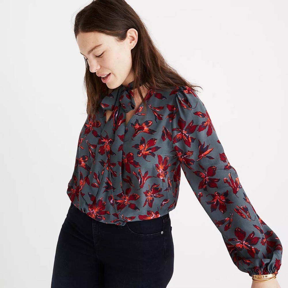 Madewell Silk Tie-Neck Wrap Top in Winter Orchid Size X-Small
